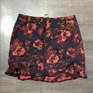 Express Zip down skirt